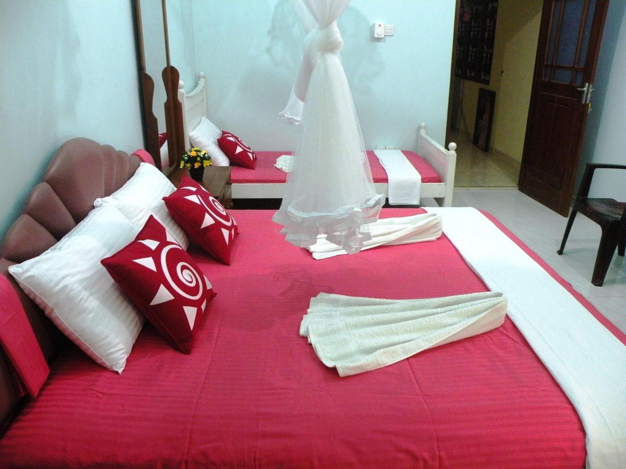 Henderson Airport Residence Negombo Pokoj fotografie