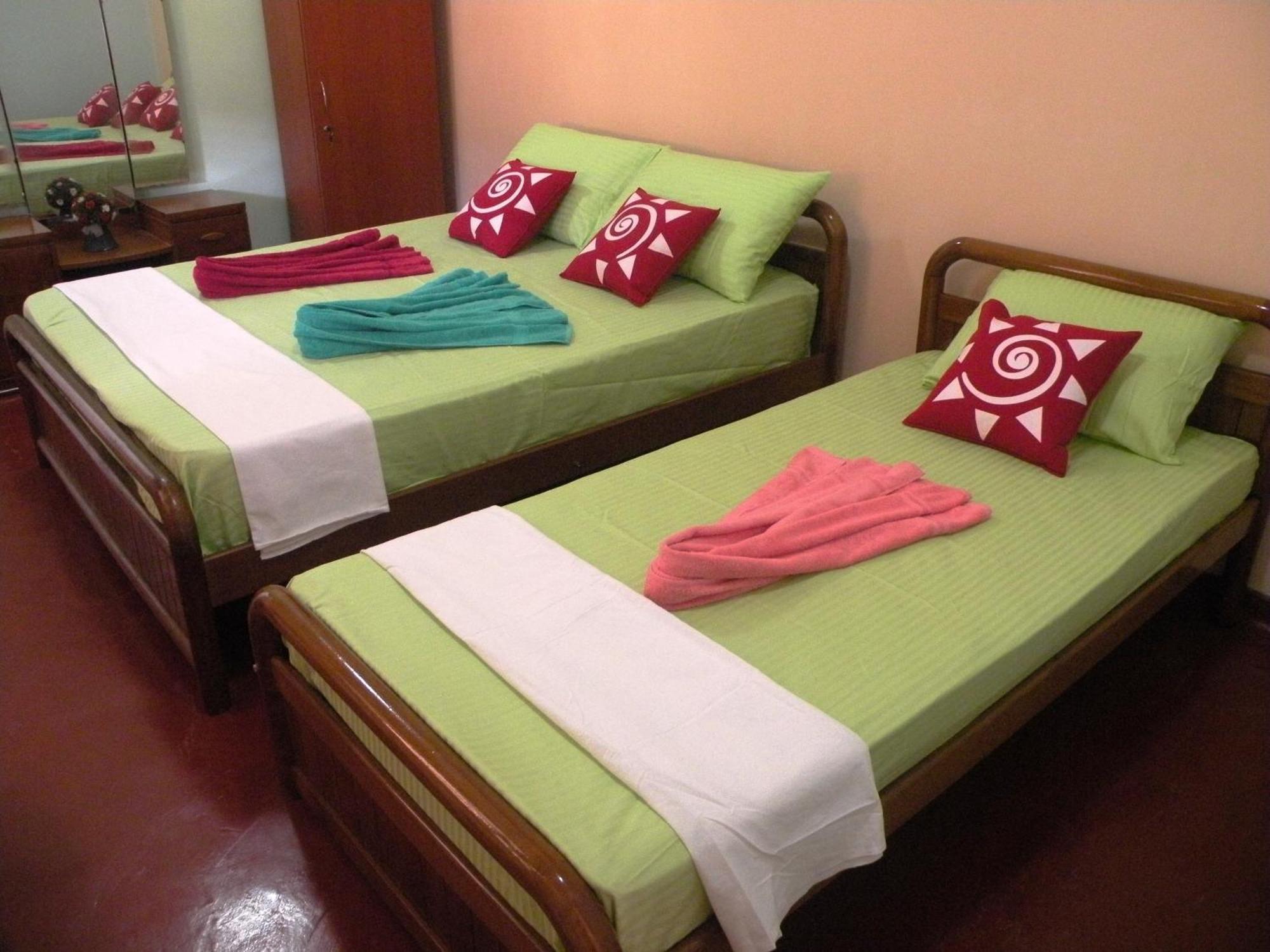 Henderson Airport Residence Negombo Pokoj fotografie