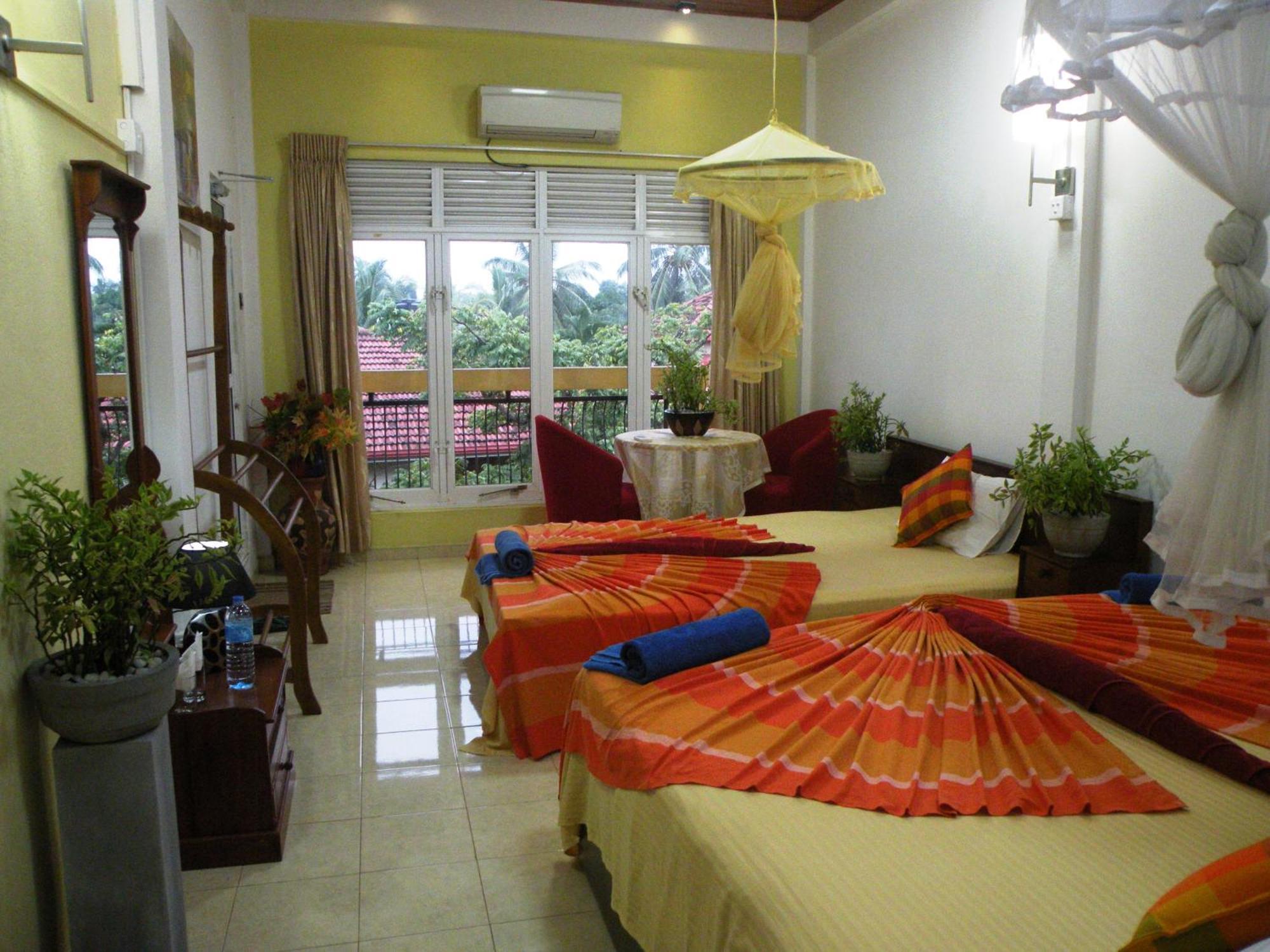Henderson Airport Residence Negombo Pokoj fotografie